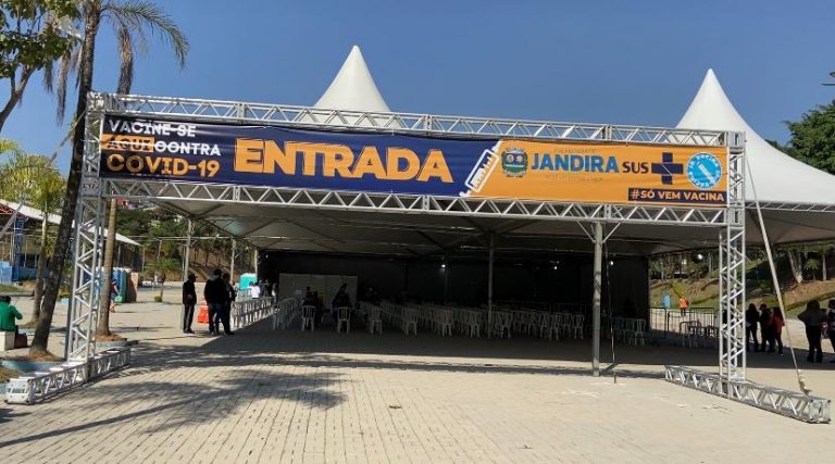 Moradores de Jandira com 25 anos ou mais, serão vacinados contra a Covid-19 a partir da amanhã, dia 23